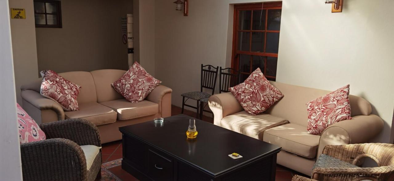 137 High Street Guest House Grahamstown Eksteriør bilde